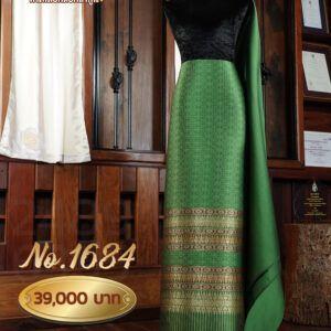 ผ้าชุดยกใหญ่ลาย บริพัตรภิรมย์ No.1684